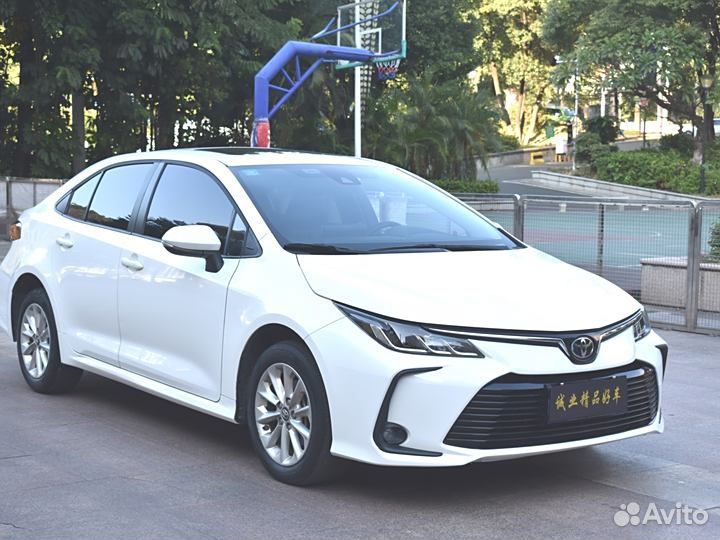 Toyota Corolla 1.2 CVT, 2021, 30 000 км