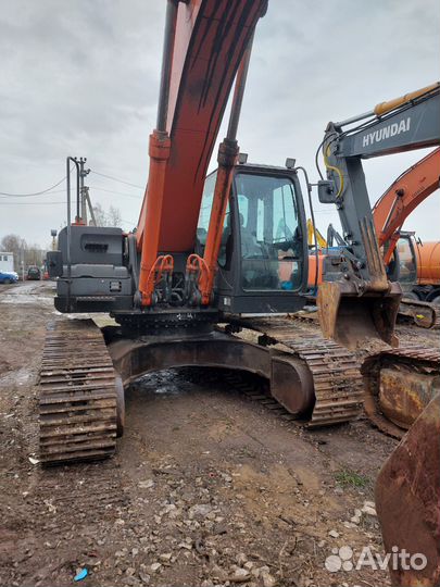 Гусеничный экскаватор Hitachi ZX330-5G, 2013