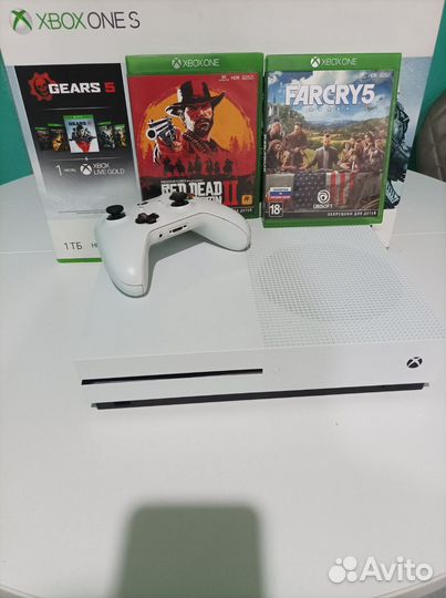 Xbox One s 1tb с играми