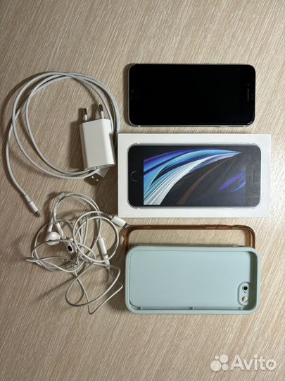 iPhone SE (2020), 64 ГБ
