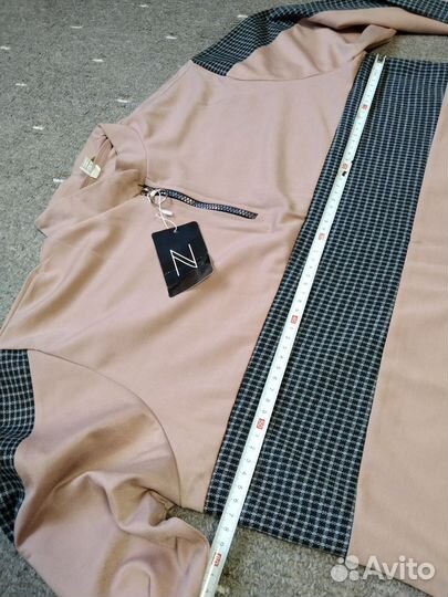 Новый костюм женский 52