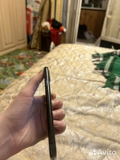 iPhone Xs, 64 ГБ