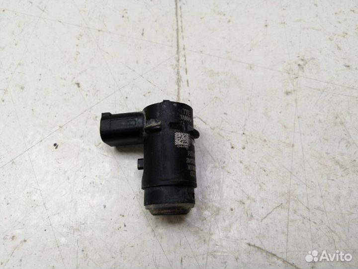 Датчик парковки задний Nissan Terrano F4R 2021