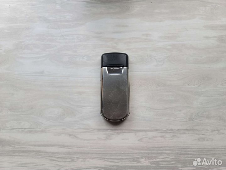 Телефон Nokia 8800