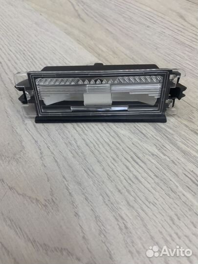 Подсветка номера фонарь Renault logan