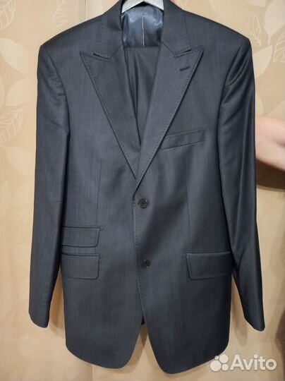 Костюм мужской