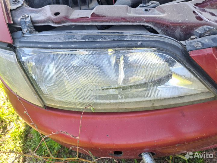 Фара передняя правая Opel Vectra B