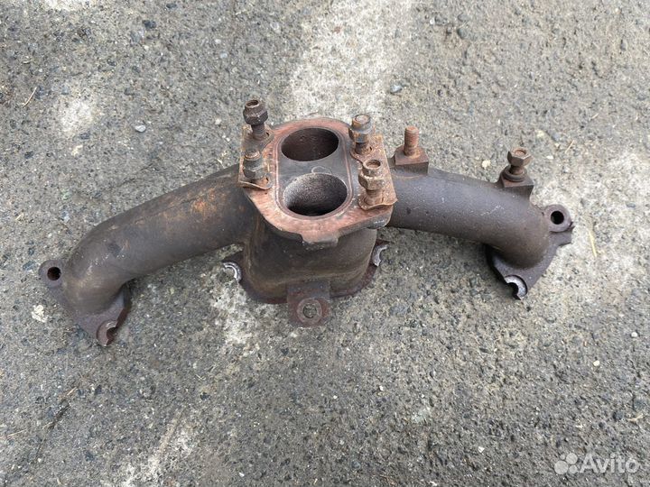 Коллектор впускной, выпускной Ваз 2107, Нива 2123