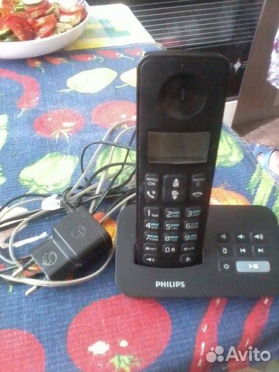 Телефон Philips