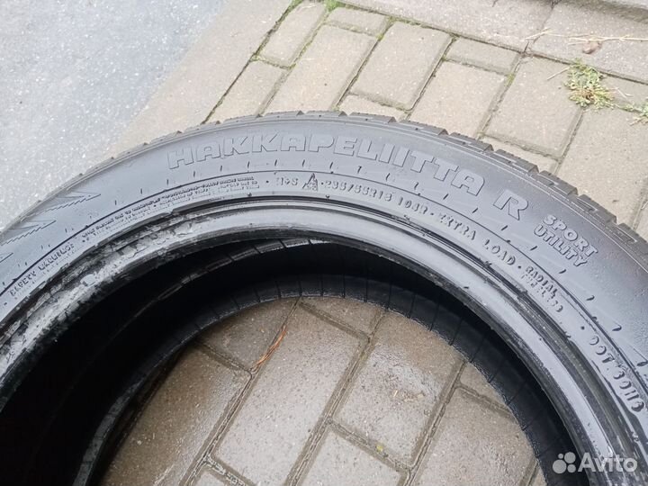 Nokian Tyres Hakkapeliitta R 235/55 R18 104R