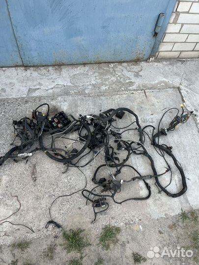 Коса двигателя Mitsubishi Pajero 2