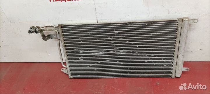 Радиатор кондиционера Volkswagen Polo 5