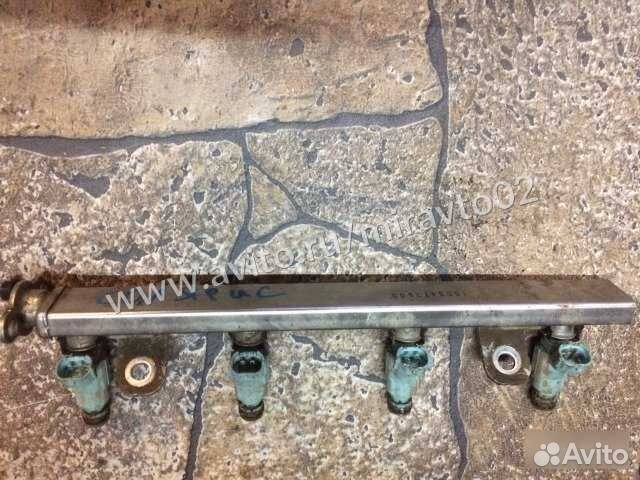 Топливная рампа с форсунками Hyundai Solaris 2013