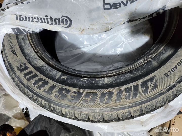 Bridgestone Ice Cruiser 7000 225/65 R17