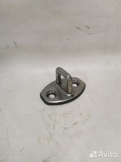 Замок багажника ответная часть Seat Ibiza\St купе