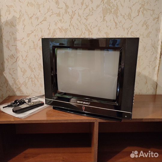 Shivaki STV-1455 (14/37см) + Philips VR497/55
