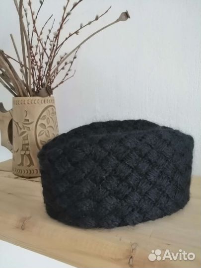 Шапка пилотка женская вязаная на подкладе