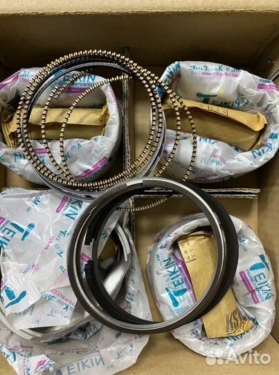 Поршни Chevrolet Captiva 2.4 z24sed +0,50