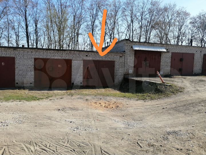 Гараж, > 30 м²