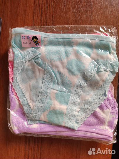 Комплект трусиков на девочку