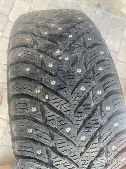 Nokian Tyres Hakkapeliitta 10p SUV 215/65 R17