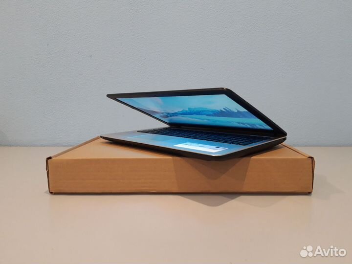 Новый ноутбук Asus 2023год/4 ядра/Гарантия 1 год