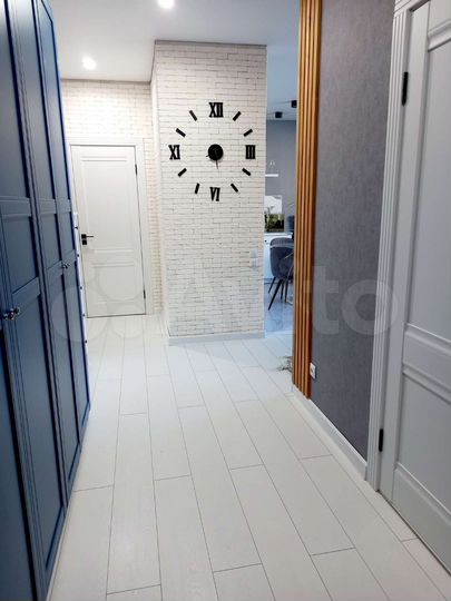 2-к. квартира, 70 м², 8/8 эт.