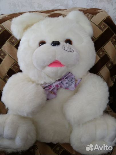 Новый белый плюшевый мишка