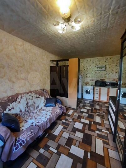 Комната 18 м² в 5-к., 2/5 эт.
