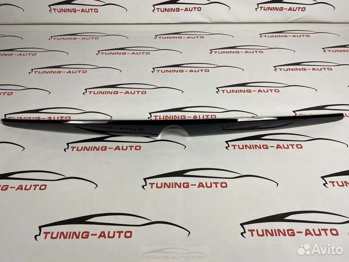 Спойлер Под стекло Лексус GX470 H3746