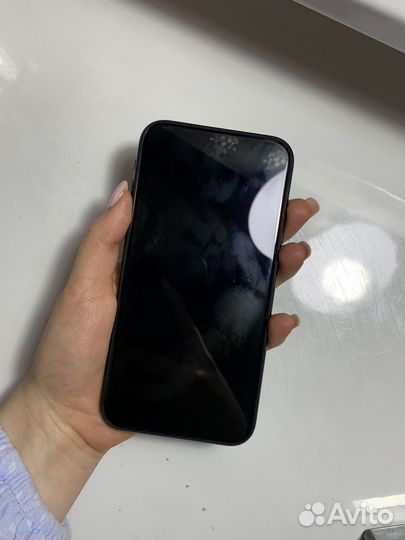 iPhone Xr, 128 ГБ