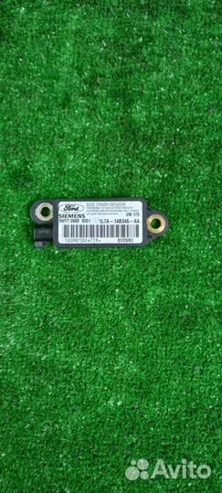 Датчик airbag Lincoln Navigator UN173 triton54L