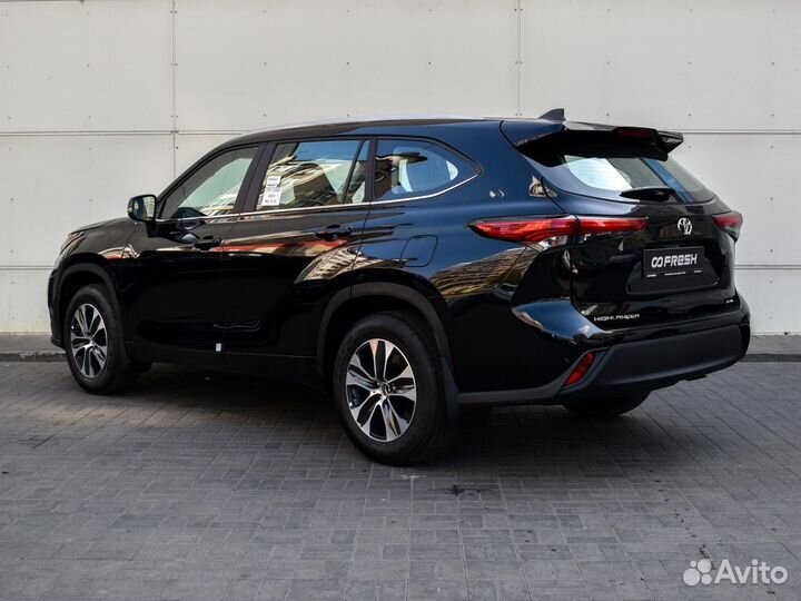 Toyota Highlander 2.4 AT, 2023, 30 км