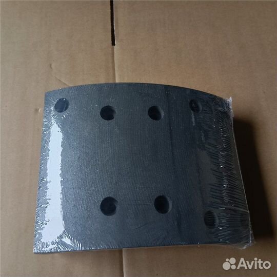 Накладка тормозная передняя большая