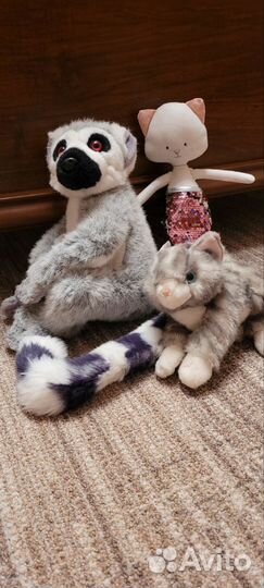 Фирменные игрушки