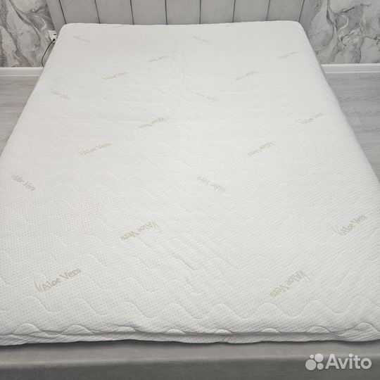 Матрас 160х200 бу