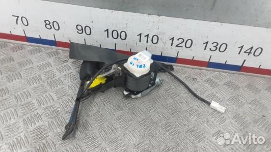 Ремень безопасности с пиропатроном сиденья передне