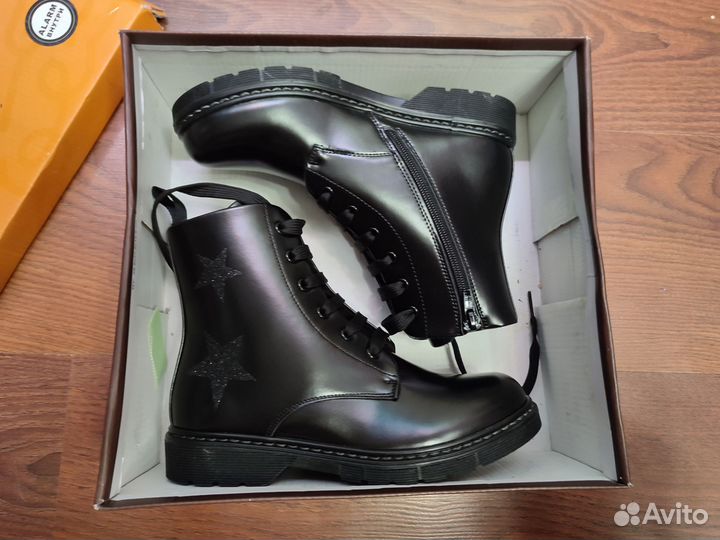 Ботинки демисезонные для девочки 34 новые
