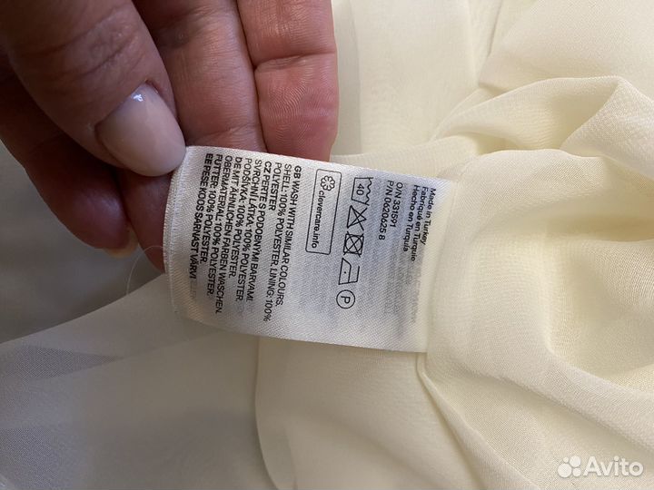 Шикарная блузка HM с открытыми плечами 50-52