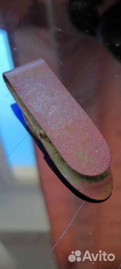 Старинная брошь