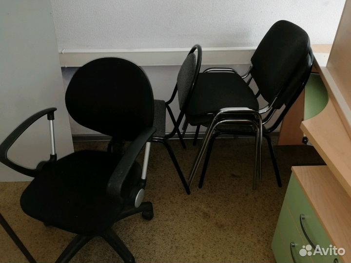 Продам б у мебель