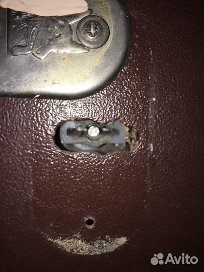 Вскрытие замков квартир, гаражей