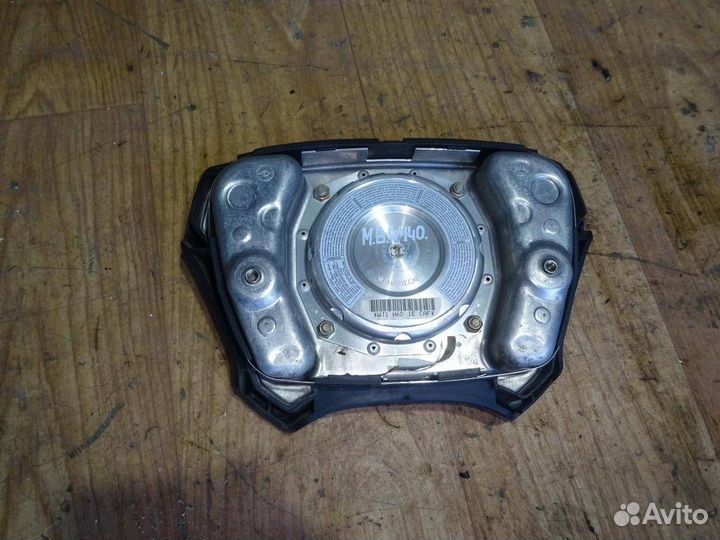 Подушка безопасности в рулевое колесо Mercedes Be