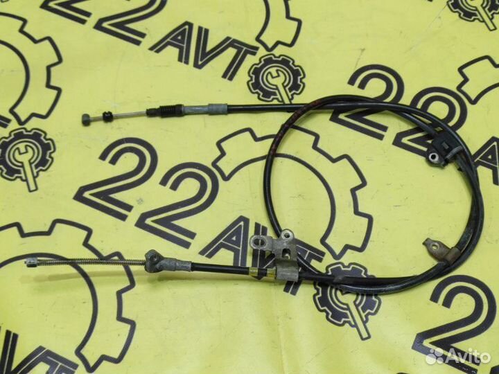 Трос стояночного тормоза задний правый Toyota