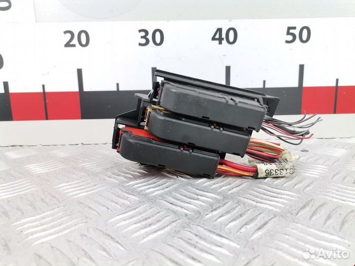 Блок предохранителей Audi A6 4F/C6 2005 8K0971845