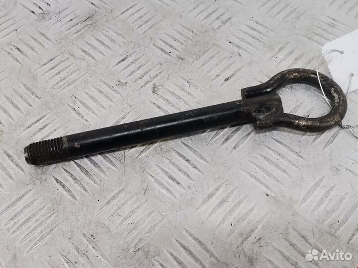 Крюк буксировочный Renault Scenic рест. 2002