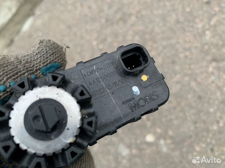 Корректор фары Outlander 3 (GF)