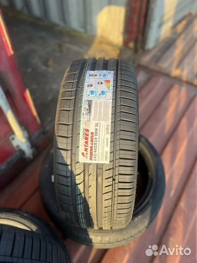 Antares Ingens-Locus 245/40 R19 и 275/35 R19 100W