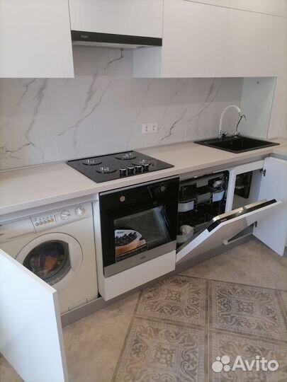 П образная кухня на заказ. Фабрика