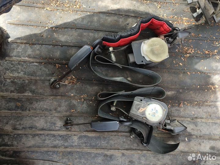 Ремни безопасности Ниссан Санни n13 y10